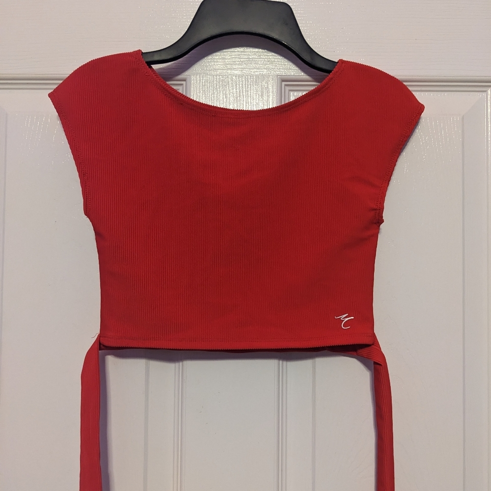 Red, crop top, dancewear, tie in back